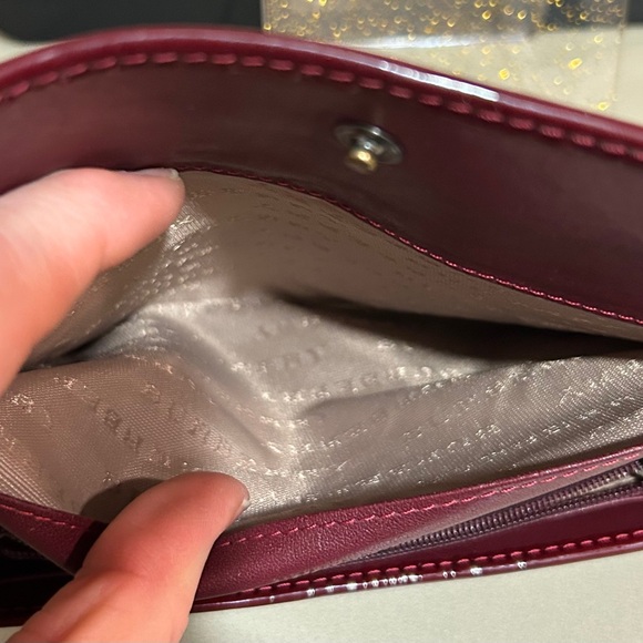 Burberry Rare Super Nova Burgundy Wallet with snap closure - Picture 3 of 16